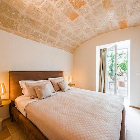 Helloapulia Charming Palazzo Clemente - Self-Catering Suites With Aircondition Monopoli Luaran gambar